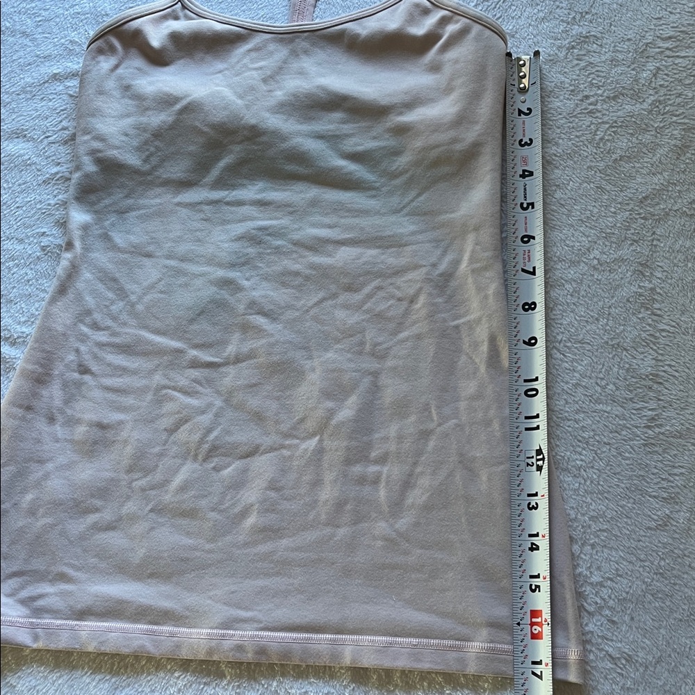 Lululemon workout top - Picture 8 of 8